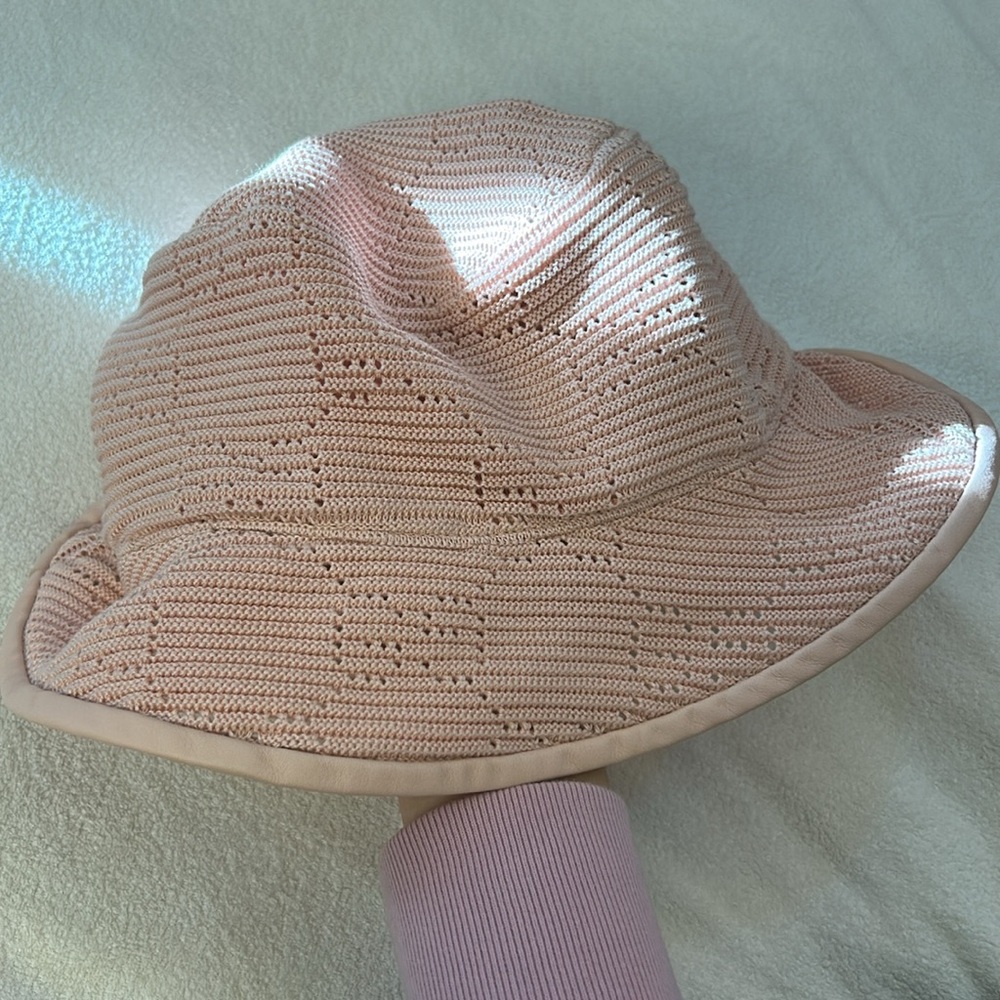 NWOT GUCCI GG CABLE KNIT FEDORA HAT - Picture 4 of 9